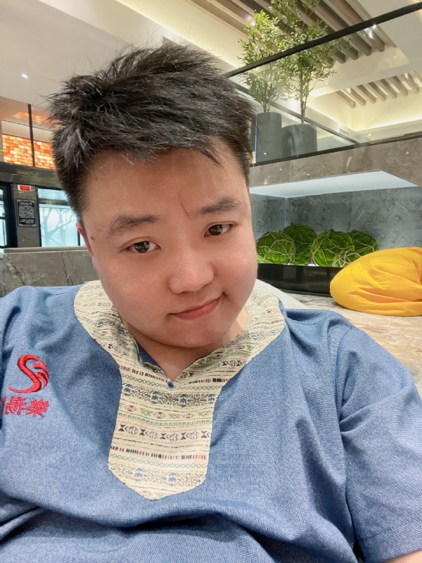 小恶魔的第二张照片--淄博相亲服务中心