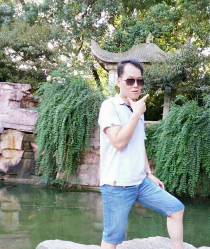 随缘的第一张照片--淄博相亲服务中心