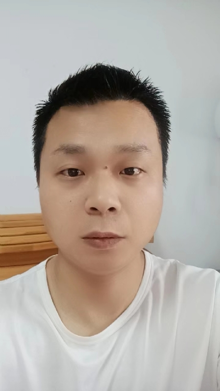 阳光的第一张照片--淄博相亲服务中心
