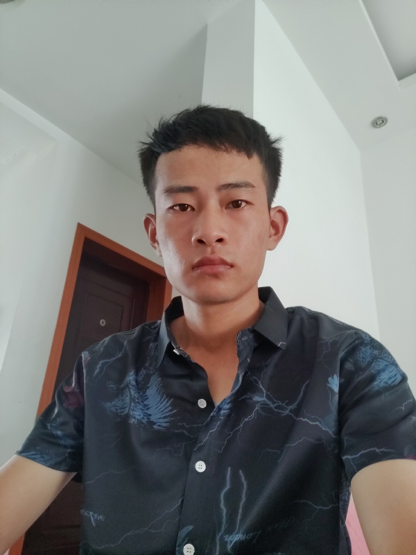 彳亍的第一张照片--淄博相亲服务中心