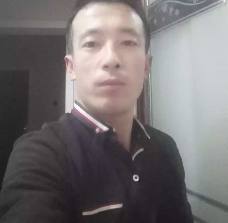 云醉月微眠的第一张照片--淄博相亲服务中心