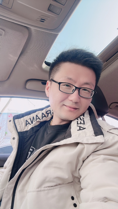 不离不弃的第二张照片--淄博相亲服务中心