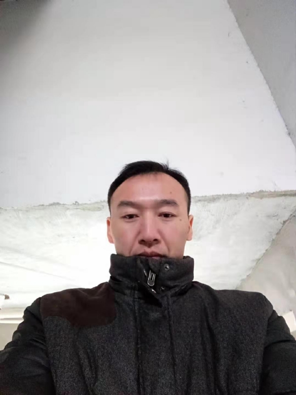 孤狼的第一张照片--淄博相亲服务中心
