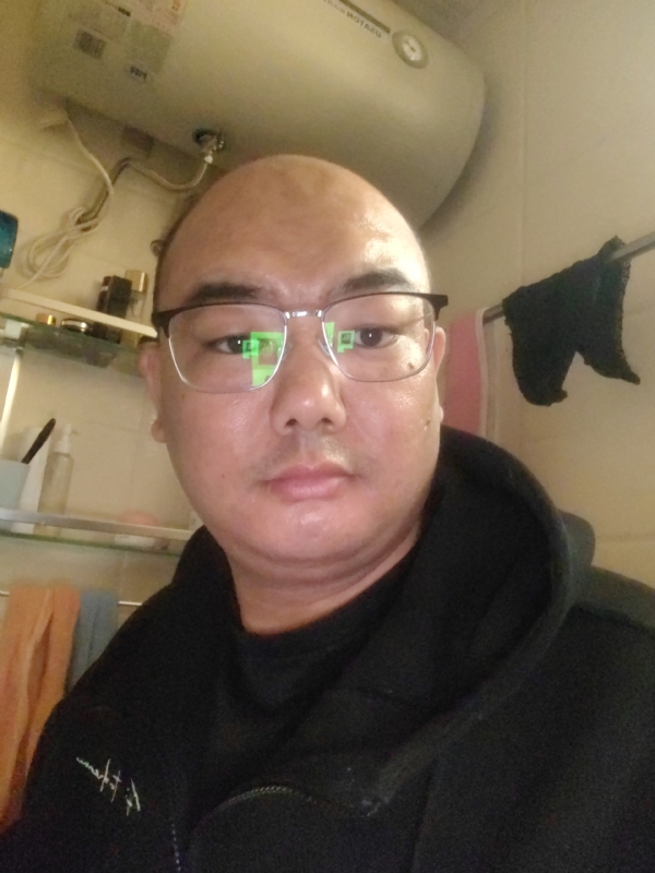 小胖子的第一张照片--淄博相亲服务中心