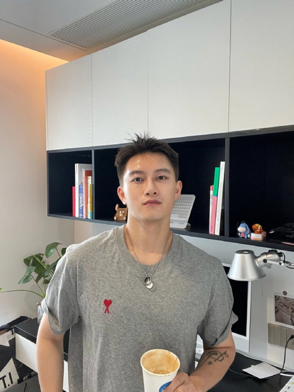 月光之下的第二张照片--淄博相亲服务中心