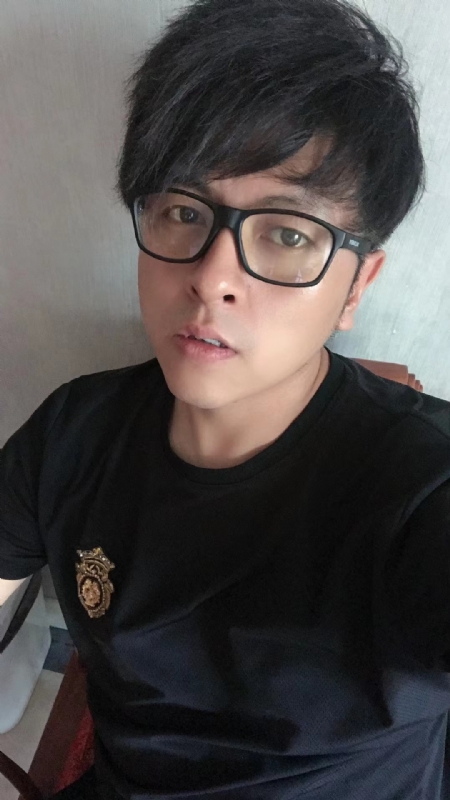 爱你永远不容易的第一张照片--淄博相亲服务中心