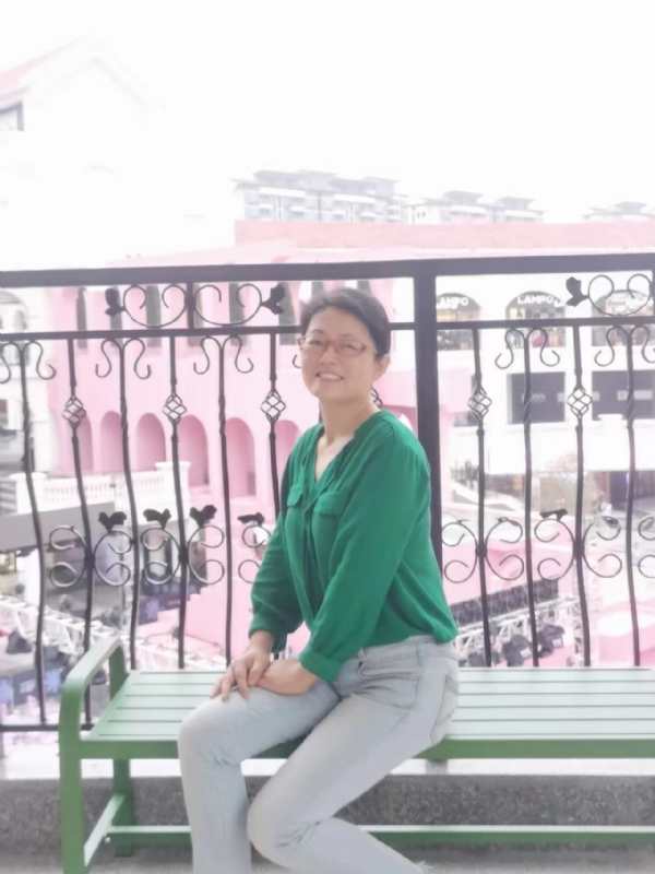 丽华的第四张照片--淄博相亲服务中心