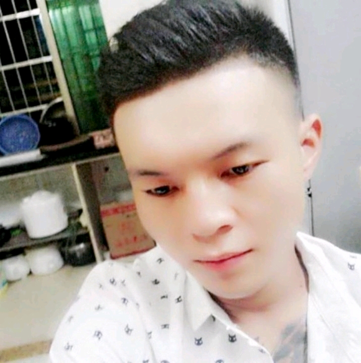 子龙的第一张照片--淄博相亲服务中心