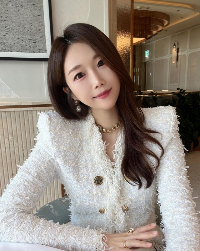 惠然的第一张照片--淄博相亲服务中心