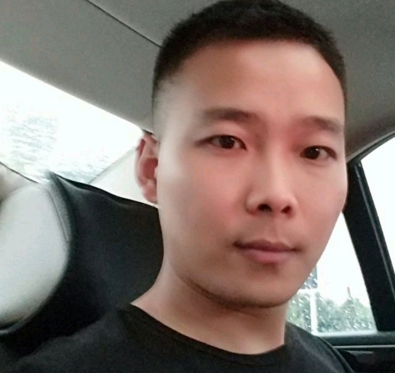 李先生的第二张照片--淄博相亲服务中心