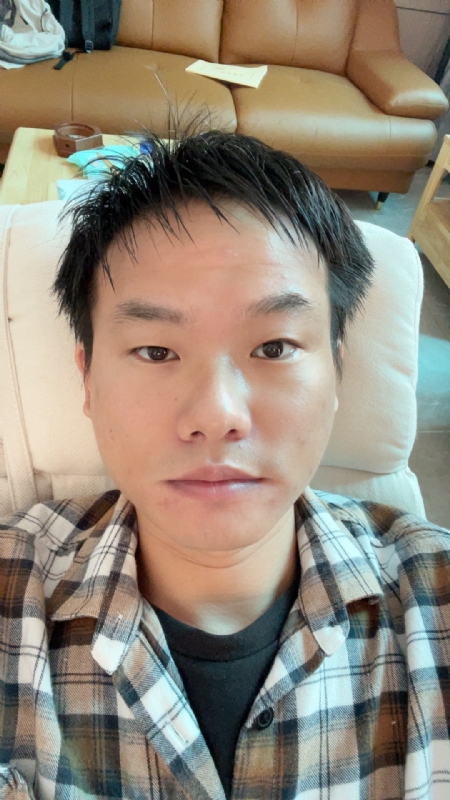 向日葵的第一张照片--淄博相亲服务中心