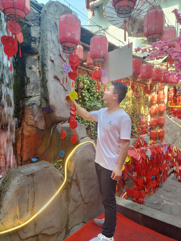 时间不语的第二张照片--淄博相亲服务中心