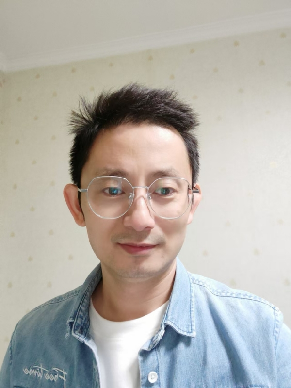 飘逸的第二张照片--淄博相亲服务中心