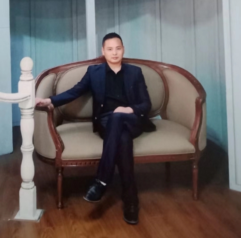 龙行天下的第二张照片--淄博相亲服务中心