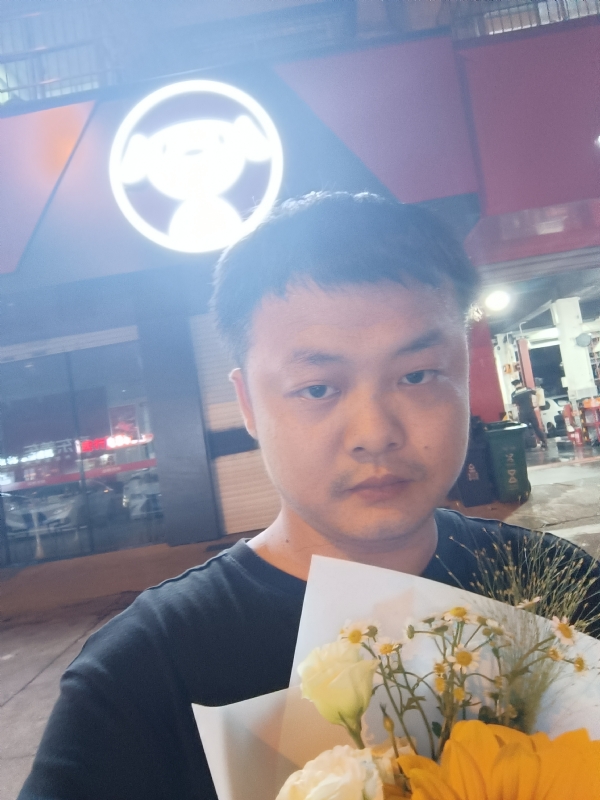 小陈的第一张照片--淄博相亲服务中心