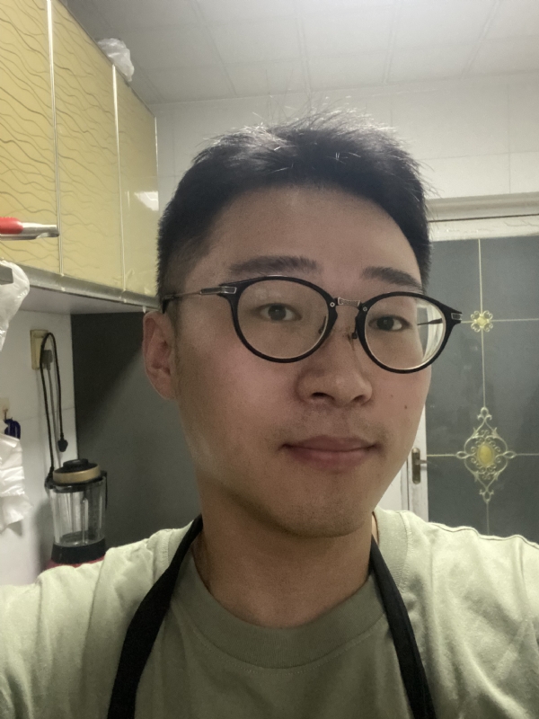 何方妖孽的第一张照片--淄博相亲服务中心