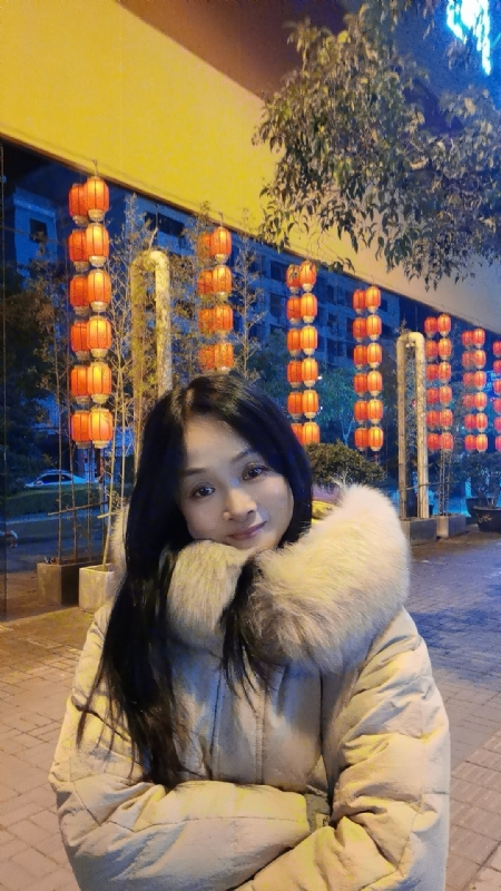 伊伊的第二张照片--淄博相亲服务中心