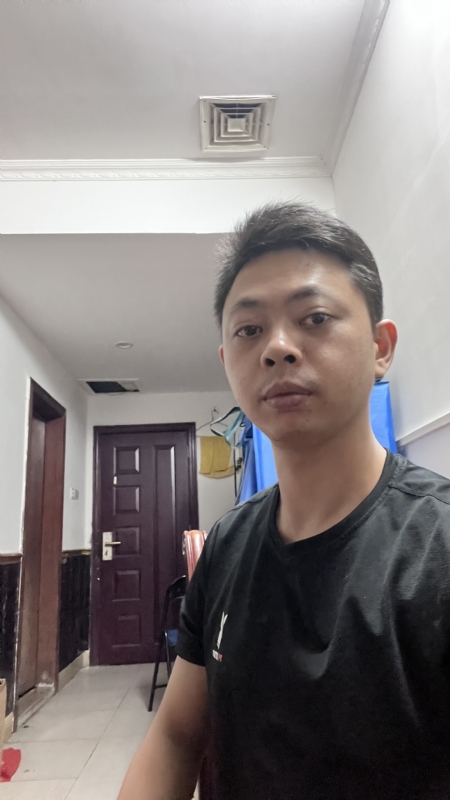 飞天猪的第一张照片--淄博相亲服务中心