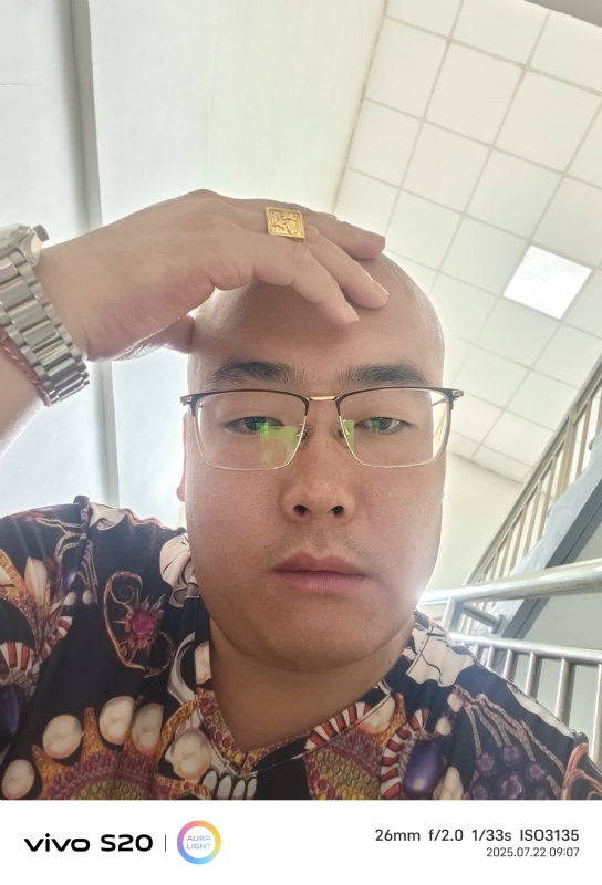 一生诺言的第五张照片--淄博相亲服务中心
